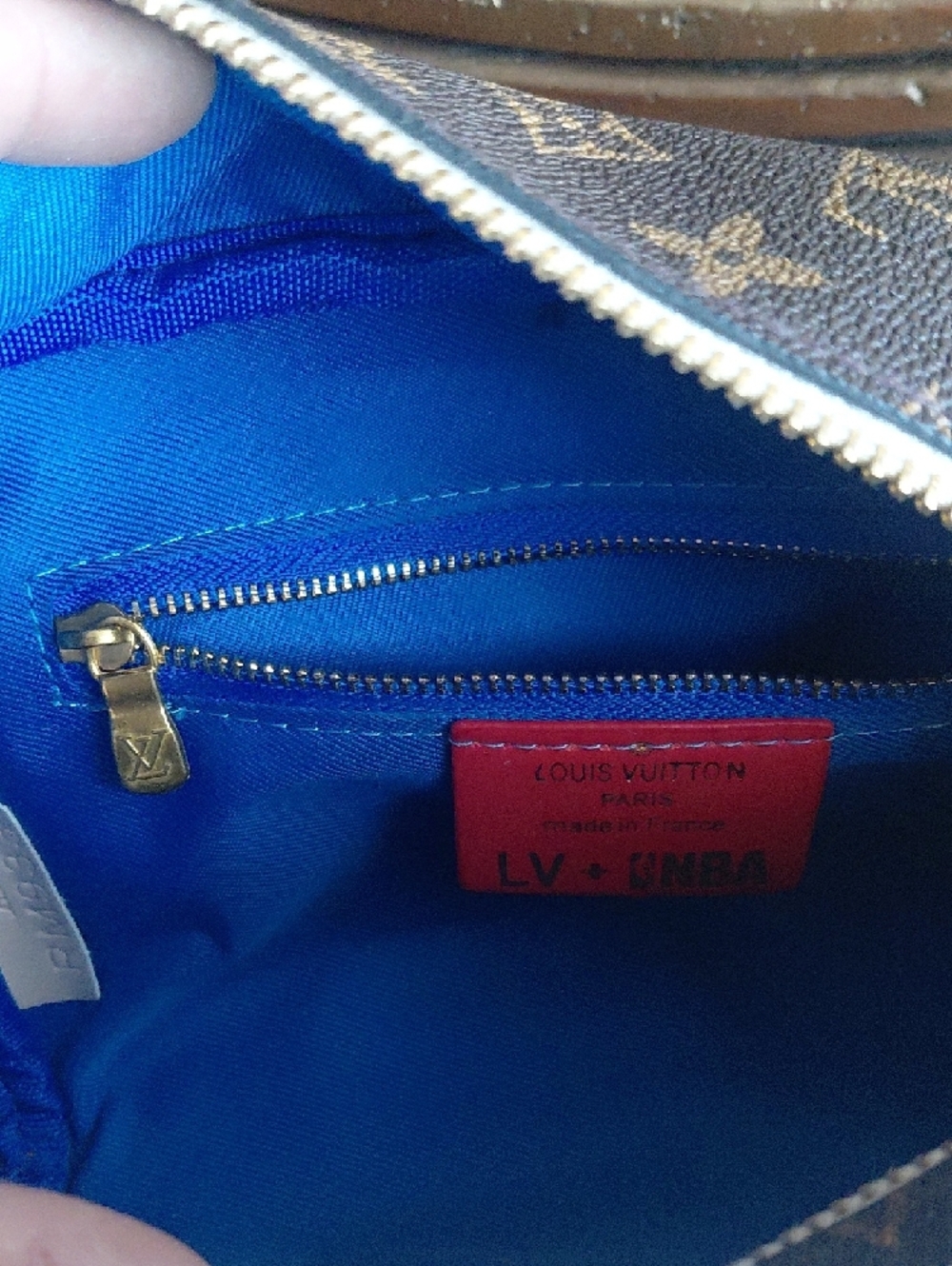 Louis Vuitton Monogram Top Handle Bag in Brown with Blue Handle - Picture 6 of 7